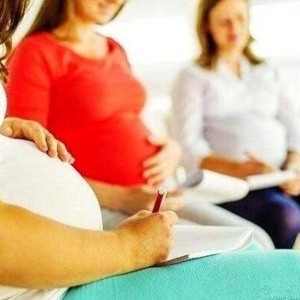 怀孕初期不能吃什么?注意吃杂不吃精细