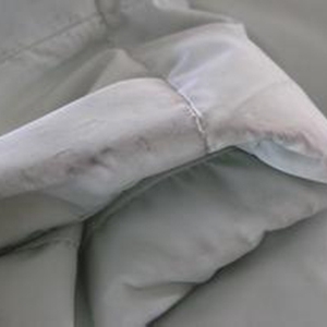 羽绒服怎么洗最好 掌握这四点小技巧比送干洗店方便又划算