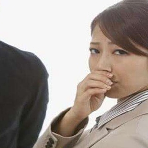口臭的原因和治疗方法，口臭和戴口罩没有关系可能是疾病