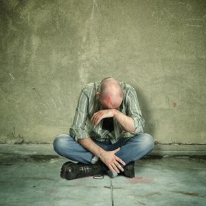 一个自卑的男人是怎样的？满足其中3点表现就是了