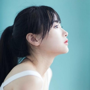 表面傻内心精明的女生