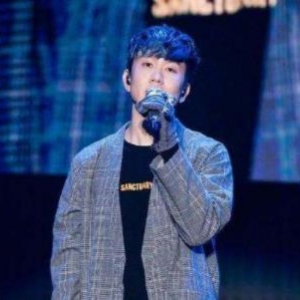 林俊杰就医发现患上手足口病 依然坚持唱完演唱会
