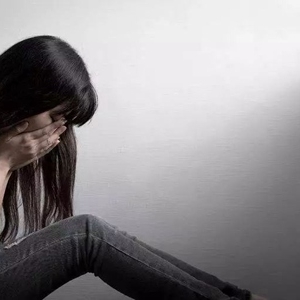 看了让人想哭的伤心句子，一个人委屈到哭的伤心句子