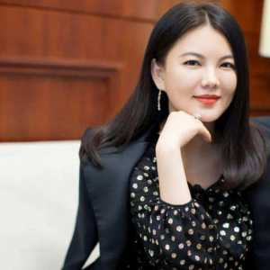 李湘新男友是谁？李湘的感情史经历大揭秘