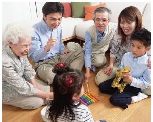 中秋节陪伴家人的说说，陪伴家人的句子，陪伴说说简短