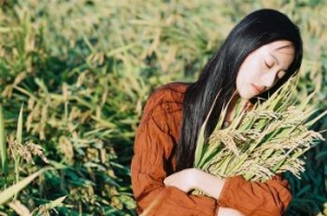 个性签名超拽霸气女生冷漠的高傲