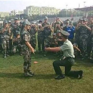 军训教官向女生表白，教官向大一女生表白，军训是怎样一种体验 ...