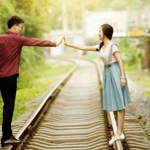 情感专家分析:和小气抠门的男人结婚,生活会不会很累