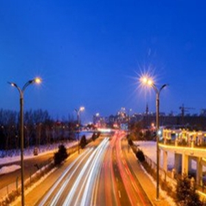 城市夜色的30句唯美文案，独处繁华都市的心情说说