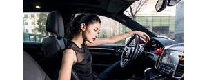 香车美女的短句,香车宝马配美女的句子