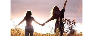 给孤独的人暖心的超短句,不经常联系但珍惜友谊的唯美句子？ ...
