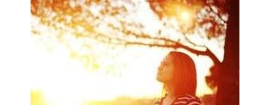 描写午后的阳光的唯美句子,阳光明媚想你的句子唯美句？