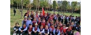 小学生春游短句,春游发朋友圈的句子正能量幽默？