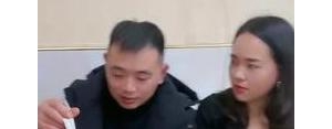 形容词做初一我做十五的句子,你做初一我做十五类似句子？