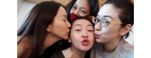 和闺蜜吃饭发圈短句子,和闺蜜吃饭发朋友圈的短句？