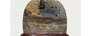 称赞国画石的句子,广西国画石如何保养？