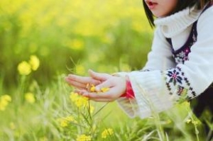 用生命换更多生命的句子,生命重于一切的句子？