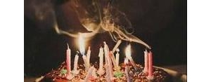 隐藏自己生日快乐的短句子,表达生日快乐的隐形句子？