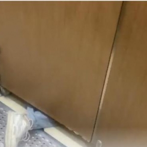 男子冲进女厕抢救晕倒女孩是怎么回事？女孩突然晕倒什么原因，松阳服务区的安全管理员 ...