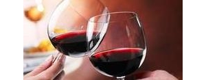 伤感红酒的句子,无眠之夜独自一人喝红酒伤感说说？
