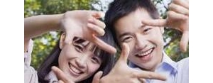官宣女朋友的句子搞怪,官宣女朋友文案加表情？