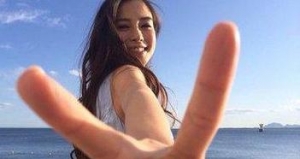 晚安心语很现实的句子致自己,晚安心语：致自己的两段话，剪刀手从来不觉得自己很二 ...