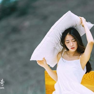20句唯美的句子：如果有一天，你说爱我，我会告诉你，我在等你