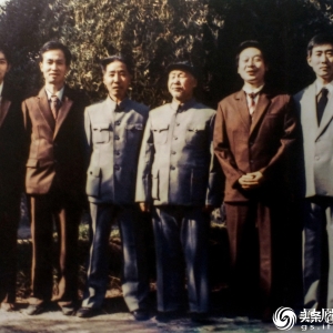 《读者》创始人胡亚权：是读者成就了《读者》