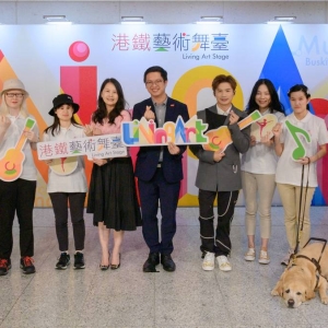 梁钊峰香港站唱live 为“港铁艺术舞台”掀序幕