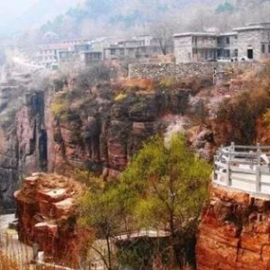 奇闻趣事:中国10大“怪”村，你去过几个？