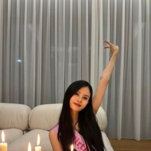【娱乐新闻】李光洁隋雨蒙浪漫庆生 神情恩爱引人羡慕！