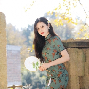 情感故事：丈夫外出打工，老婆跟隔壁邻居出轨上瘾
