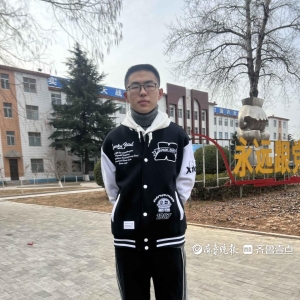 烟台700分高考生妈妈分享经验：“鼓励式”教育助儿子不断向好
