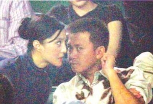 笑娱乐圈明星的趣事和丑闻=真相？ 没事看看热点新闻吧！