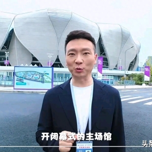 央视新闻重要节目主持人“上新”，宝晓峰又被重用，还有交接仪式