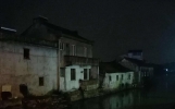 【文摘精选】余华《在细雨中呼喊》