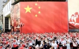 连曝出两个大新闻，这个国庆谁还敢出门旅游，网友：没心情了！