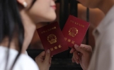 娱乐圈再掀波澜！两对明星领证结婚新闻曝光