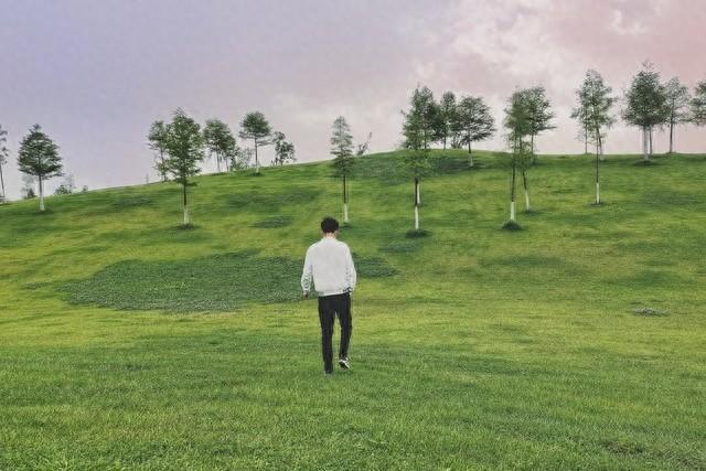 兄弟姐妹之间最好的关系，不是频繁联系，走得近，而是不做3件事