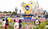上海迪士尼开启“10岁生日庆典”，三大娱乐演出焕新推出