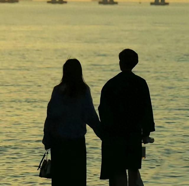 结婚8年，我和老公分房睡3年，感情反而越来越好，婚姻真相太扎心