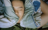 白天干的糗事，为什么一到晚上大脑就喜欢反复？还有救吗？