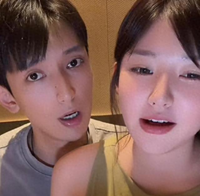 黄一鸣安庆女儿认亲，一句我想你了，让前任苏易陆彻底输给了小虞