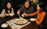小姑子要我陪嫁钱买车,我没吭声,老公拿出个本子：你先看看这是啥