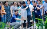 中高考临近，他们“花样”为考生加油打气