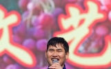 朱之文娱乐圈最忙艺人！朱之文翻红说明观众的眼睛是雪亮的。连日来，几则关于明星的新闻对照着看，颇有些耐人寻味