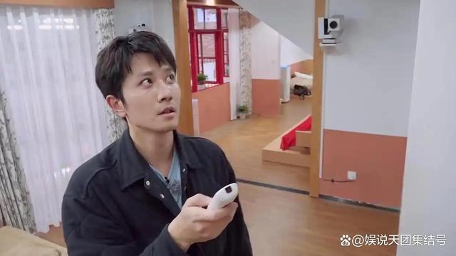 恩利直球辣评彭冠英孟子义，全场发言又刚又敢说，为啥全网笑疯了却没人出来骂他